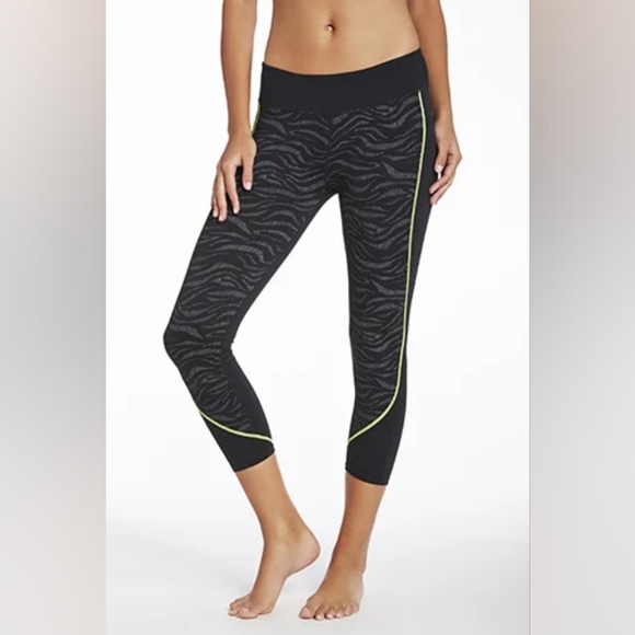 Fabletics Sydney Capri - Picture 5 of 6